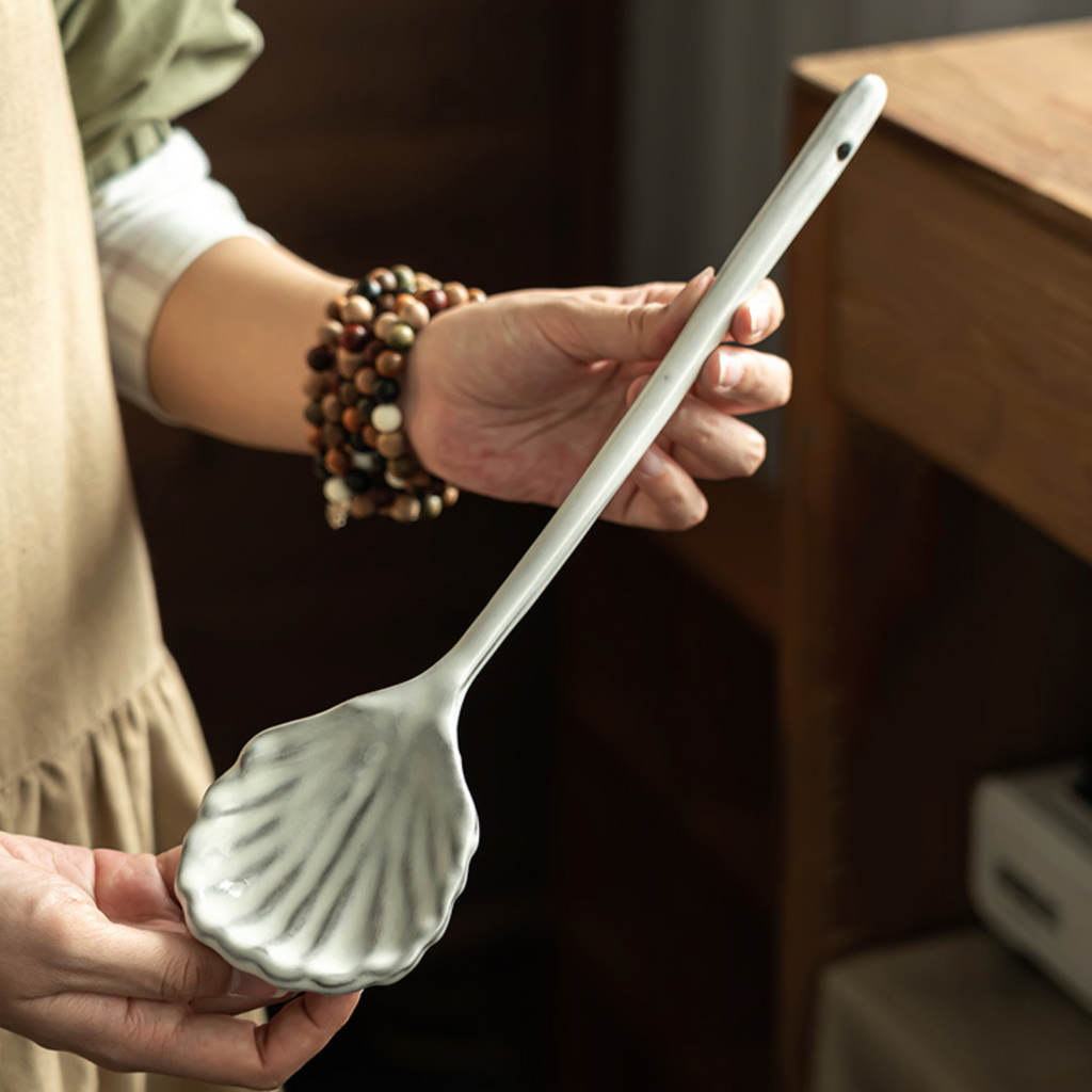 Scallop Shell Ceramic Serving Spoon – 30.5cm