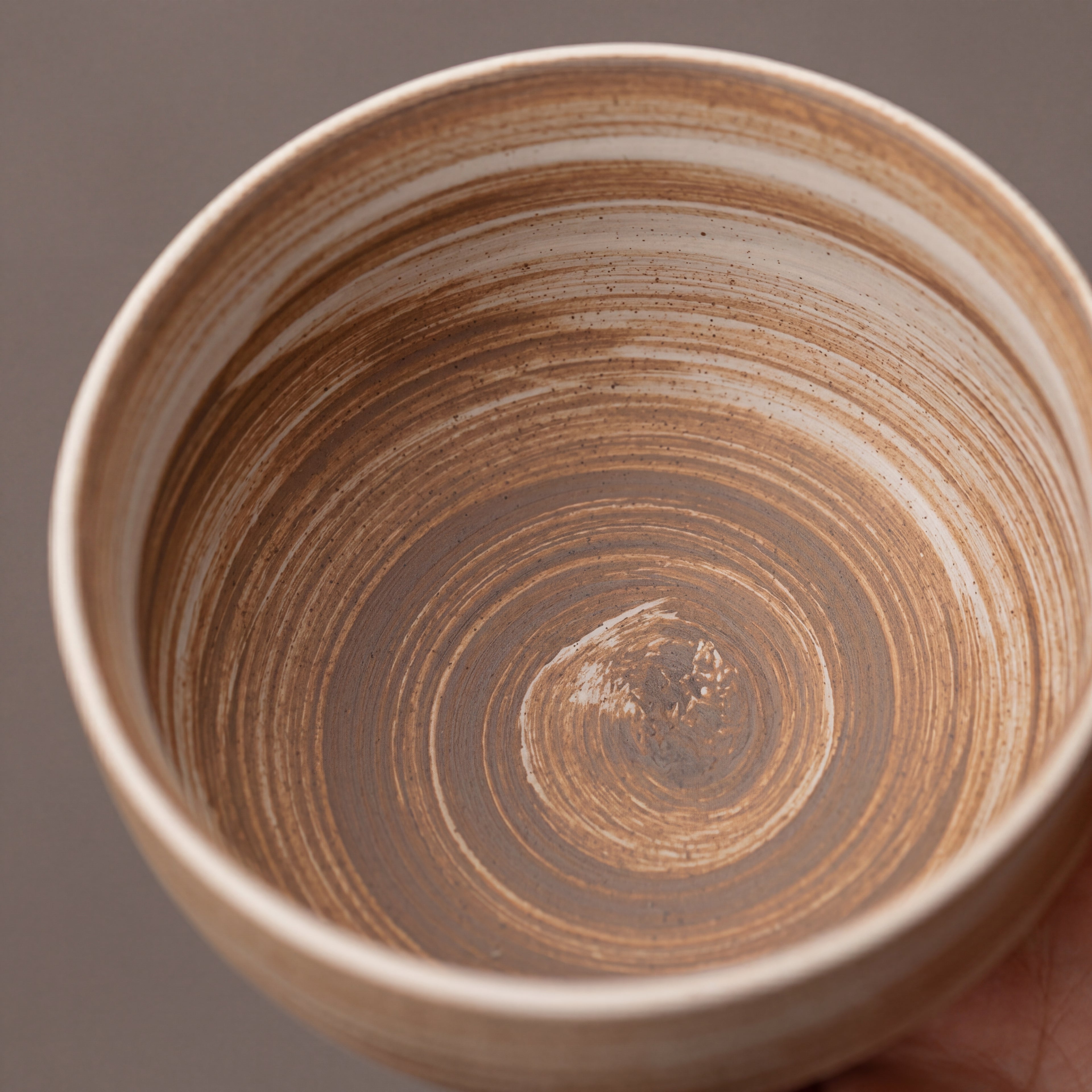 Half-Moon Ceramic Matcha Bowl – 480ml