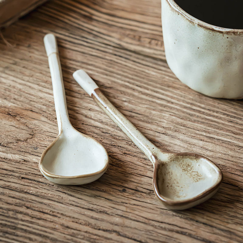 Rustic Ceramic Spoon – 13.6 / 16.3cm