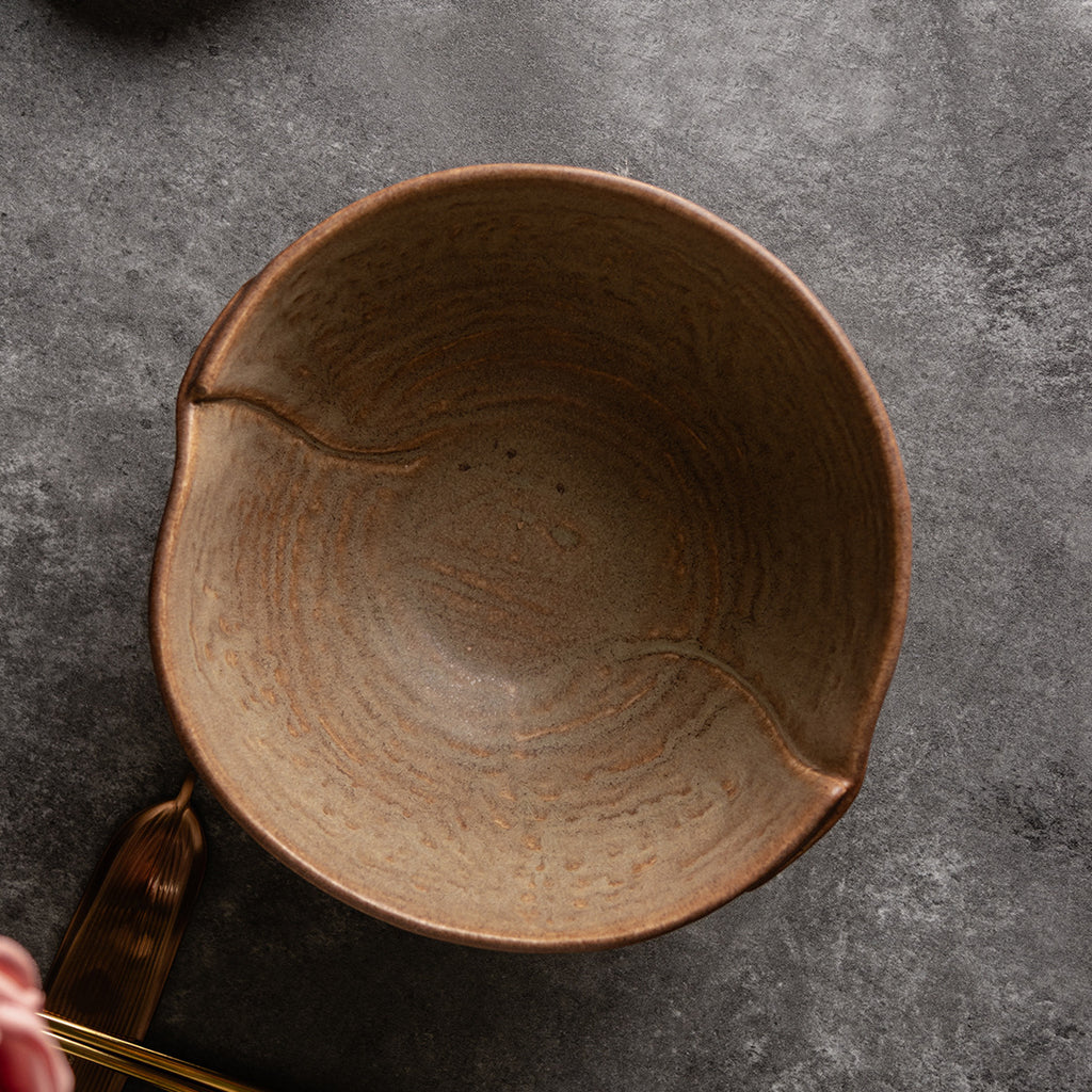 Fold-Edge Ceramic Bowl – 5 / 7 Inch