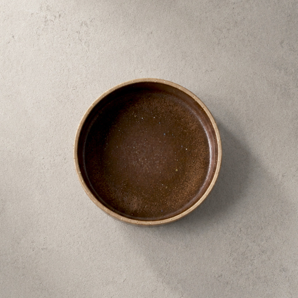 Rustic Kiln-Glazed Ceramic Deep Plate – 6.3 Inch