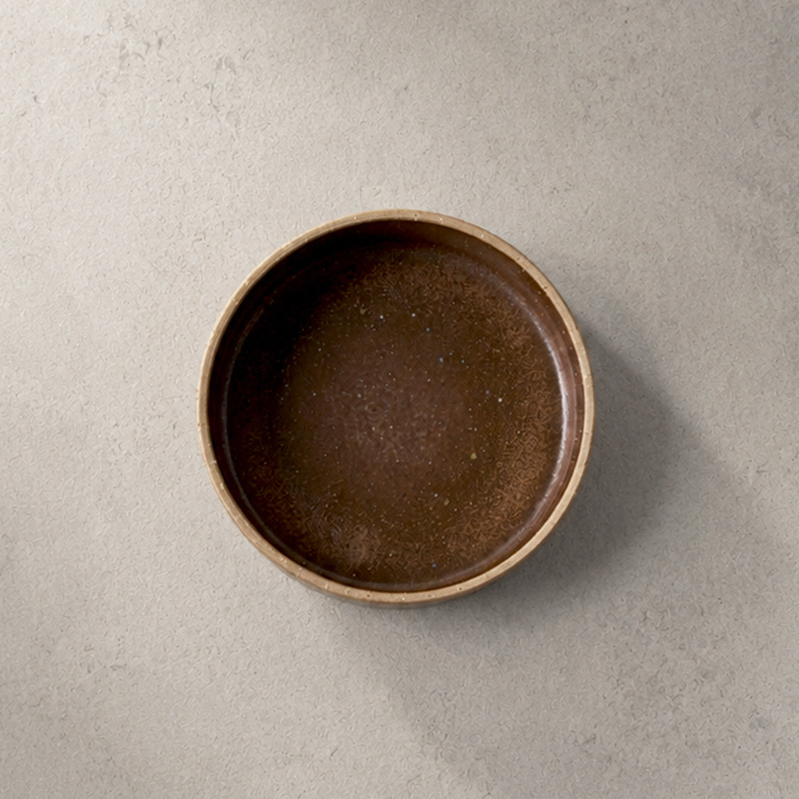 Rustic Kiln-Glazed Ceramic Deep Plate – 6.3 Inch